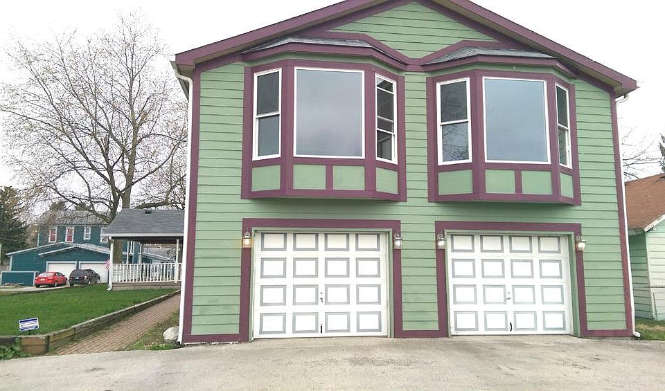 1st image of 350 S 6th St