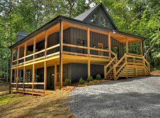 703 Lees Ride, McCaysville, GA 30555