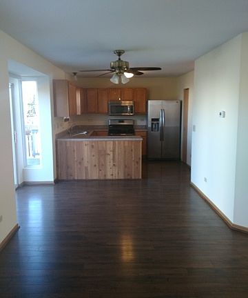 5th image of 5821 Lake Pointe Dr