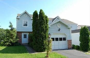 2nd image of 150 Villa Dr