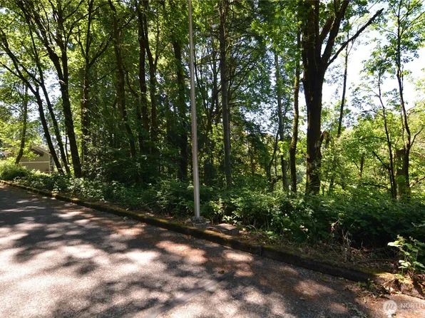 2429 Archwood Drive, Longview, WA 98632