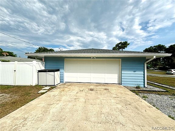 5th image of 930 County Road 457a