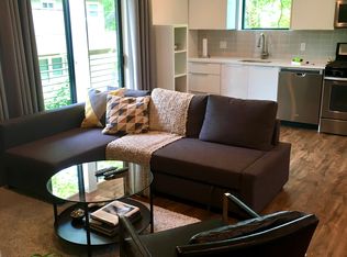 1905 Holly St #B, Austin, TX 78702