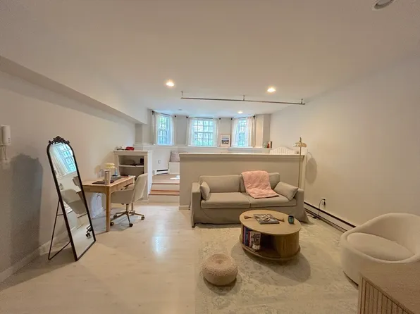 120 Beacon St APT 1A, Boston, MA 02116