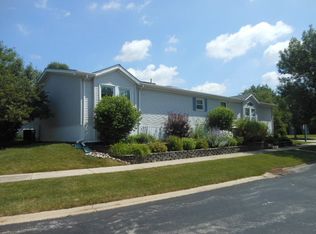 196 Hibiscus Cir, Matteson, IL 60443