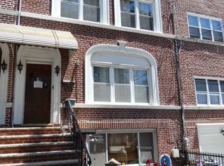 2315 W 1st St, Brooklyn, NY 11223