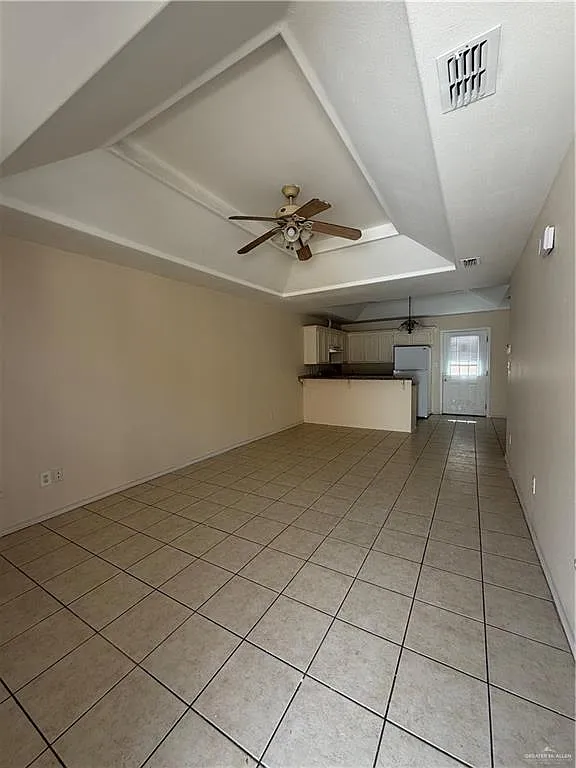 2 bed, 2.0 bath, 1000 sqft, $950 — Photo 2