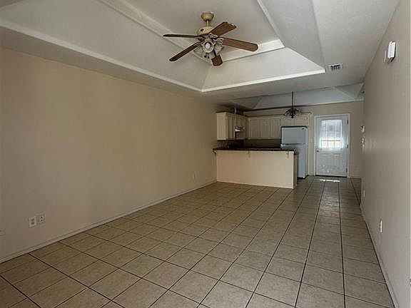 2nd image of 2009 Bracey St