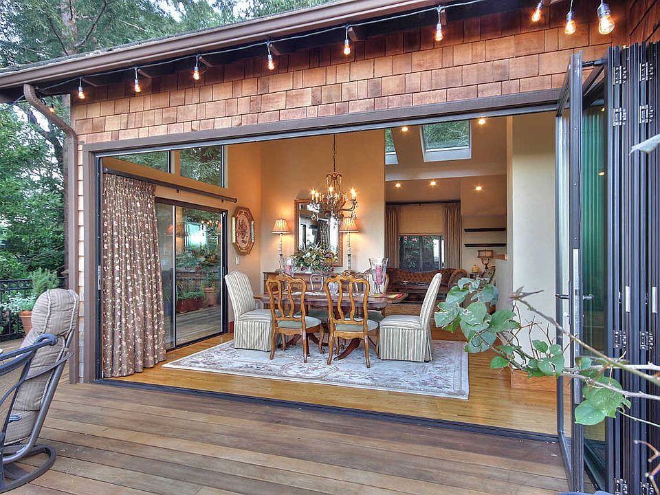 Dining room with open wall