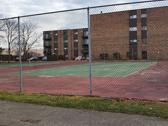 3rd image of 8923 Knight Ave APT 204