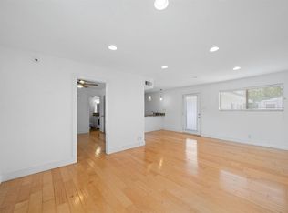 1313 E 52nd St APT 104, Austin, TX 78723