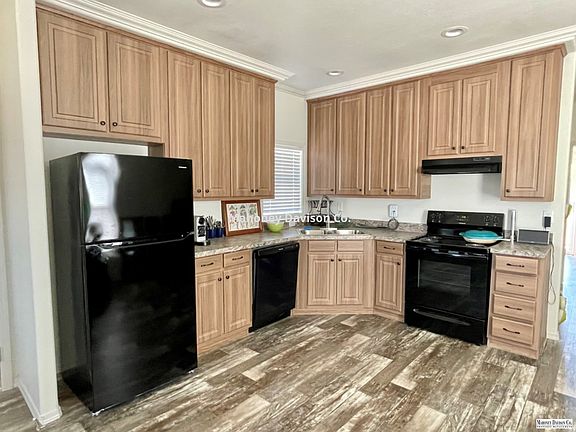 5th image of 288 Skillman Ln