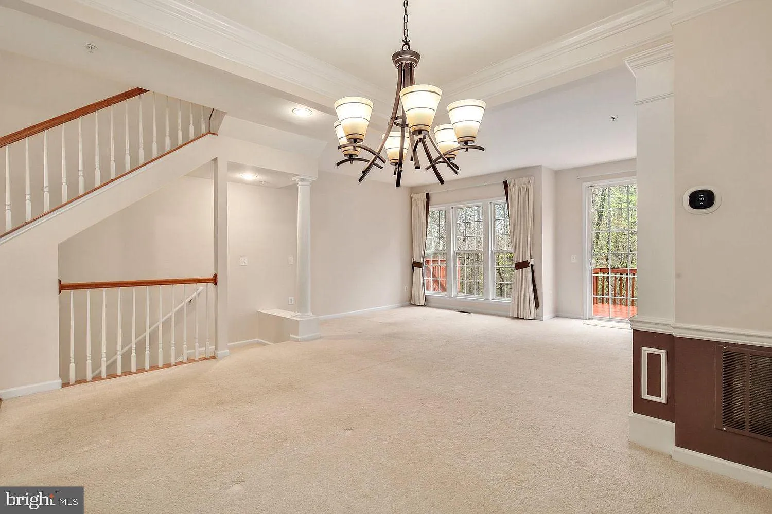 4 bed, 3.5 bath, 2250 sqft, $2,900 — Photo 1