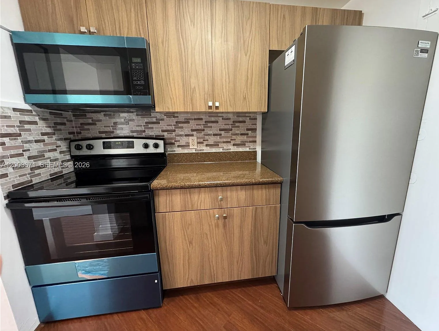 Keystone Towers Condo — Photo 1