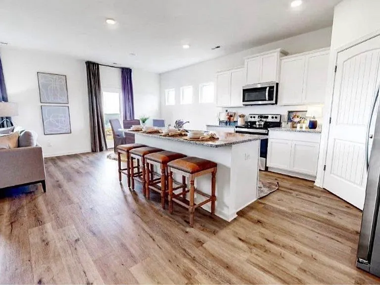 4477 Rosser Farms Pkwy — Photo 8