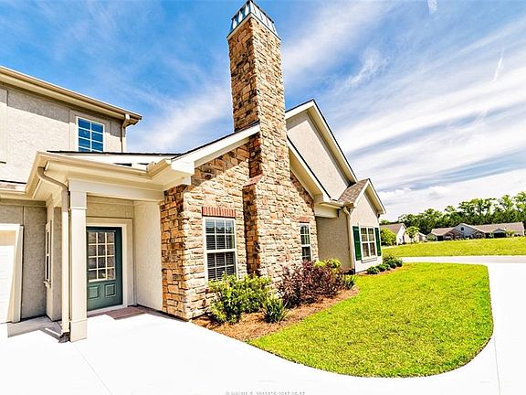 2nd image of 904 Abbey Glen Way #904