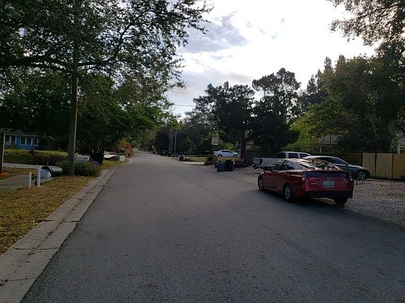 4th image of 2813 Stoneland Ln