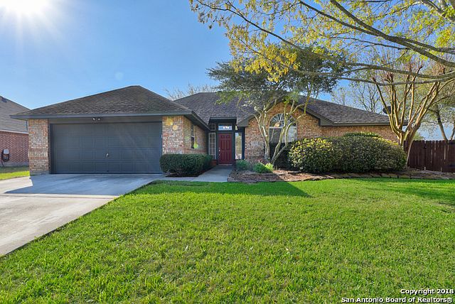 1st image of 1323 Brenham Cir