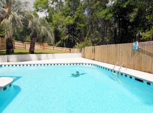 541 Shoal River Dr, Crestview, FL 32539