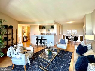 3210 N Leisure World Blvd APT 909, Silver Spring, MD 20906