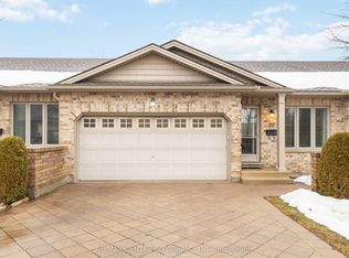 620 Thistlewood Dr #10, London, ON N5X 0A9