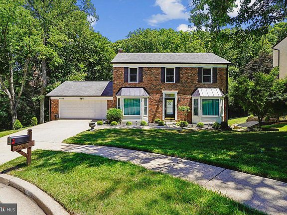 2nd image of 16065 Deer Park Dr