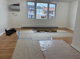 28-05 Ditmars Blvd #1F, Astoria, NY 11105