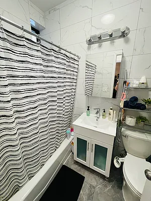 Rented by Voro New York | media 23