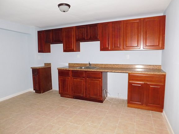 2nd image of 13 Holland Ave