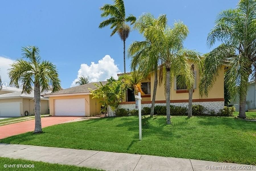 1st image of 20411 SW 81st Ave