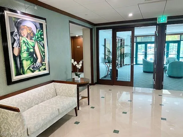 2 bed, 3.0 bath, 2200 sqft, $20,000 — Photo 4
