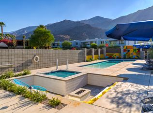 588 E San Lorenzo Rd #204, Palm Springs, CA 92264