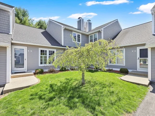 84 Chapin Greene Dr #84, Ludlow, MA 01056