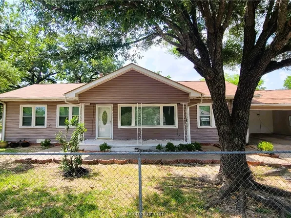 1200 Wellington Ave, Bryan, TX 77803
