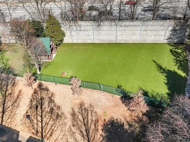 378 Bill Kennedy Way SE — Photo 63