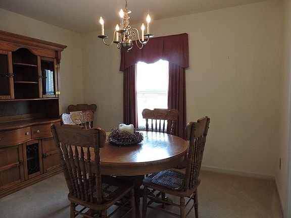 4th image of 80 Turner Ashby Ct
