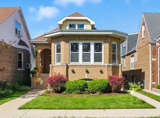 2728 N Mango Ave, Chicago, IL 60639