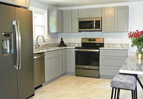 3rd image of 35 Laitinen Dr