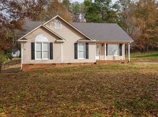 335 Double Bridge Rd, Boiling Springs, SC 29316