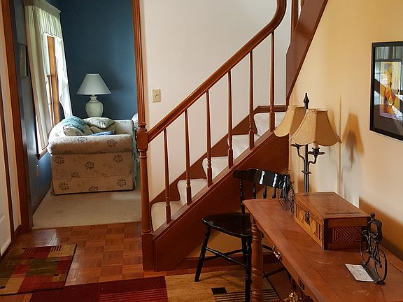 3rd image of 2403 Sheridan Dr