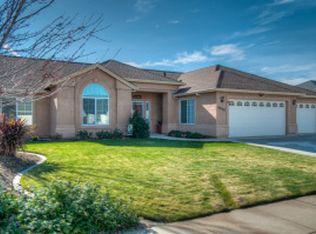 4049 Winter Green Ct, Redding, CA 96001