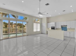 18579 Harbor Light Way, Boca Raton, FL 33498