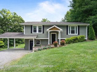 161 Summit Dr, Speedwell, TN 37870