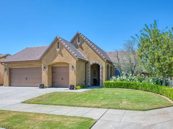 4199 Trenton Ave, Clovis, CA 93619