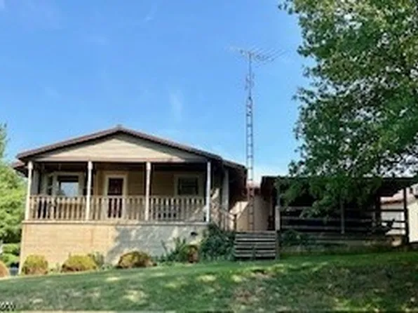 1465 Derby Rd, Waterford, OH 45786