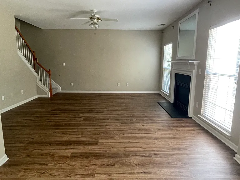 113 S Audubon Ave — Photo 8