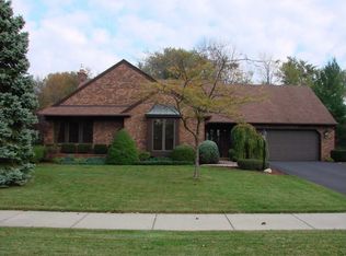 925 Pioneer Ave, Holland, MI 49423