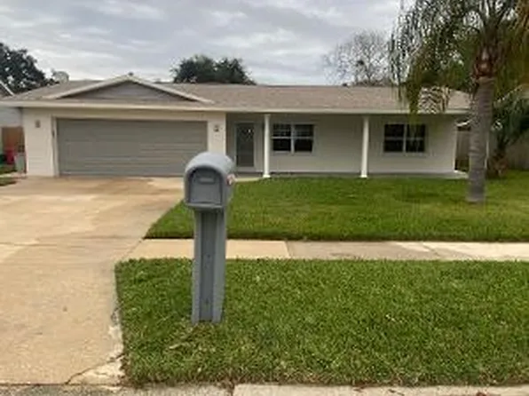 2941 Gaslight Dr, South Daytona, FL 32119