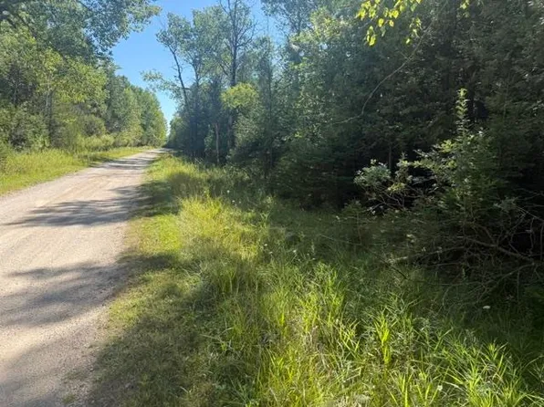 Sleepy Hollow Dr #1, Sturgeon Bay, WI 54235