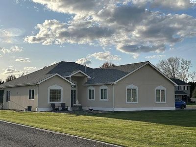 15 Applegate Ln, Burbank, WA, 99323